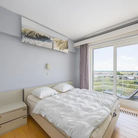 Charming With Sea View And Parking Space Apartament Middelkerke