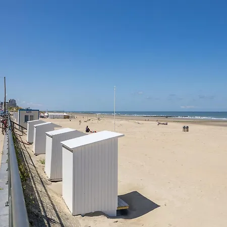 Charming With Sea View And Parking Space Middelkerke
